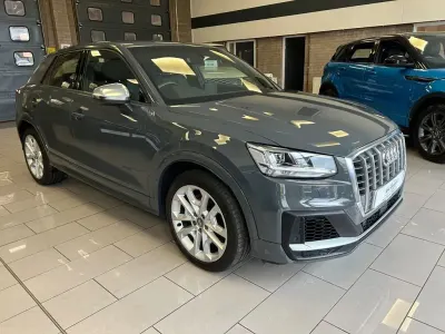 Usado Audi SQ2 Business 300 HP (220 kW) 2020 Cinzento SUV