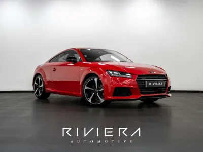 Begagnad Audi TT Black Edition 184 HK (135 kW) 2018 Röd Sportkupé
