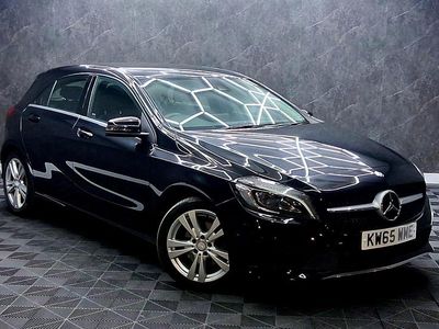 Begagnad Mercedes A200 Premium 2016 Svart Halvkombi