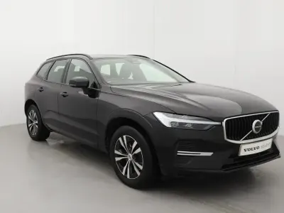 Używany Volvo XC60 Core 2022 Czarny SUV