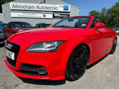 Used Audi TT Roadster S-Line 160 HP (117 kW) 2011 Red Cabriolet