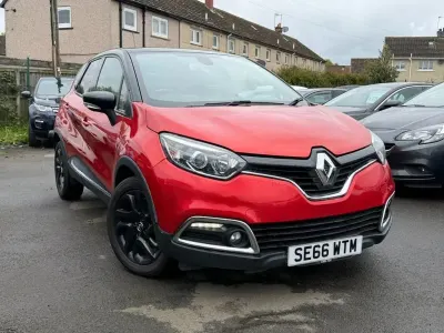 Używany Renault Captur Dynamique 90 KM (66 kW) 2017 Czerwony SUV