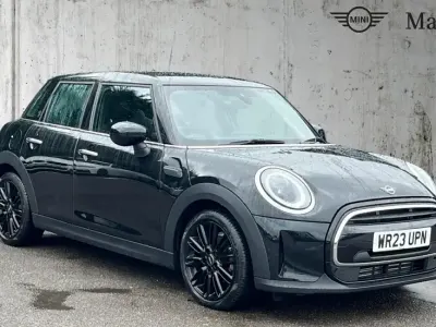 Used Mini Cooper Exclusive 134 HP (98 kW) 2023 Black Hatchback