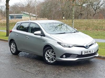 Used Toyota Auris Hybrid 136 HP (100 kW) 2018 Silver Hatchback