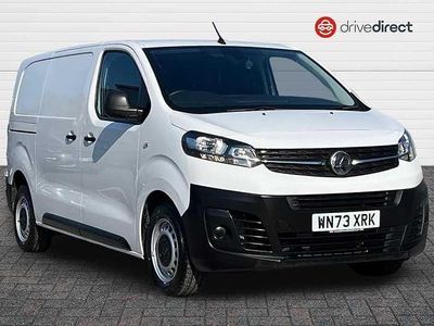 Used Vauxhall Vivaro S 100 HP (73 kW) 2023 White MPV