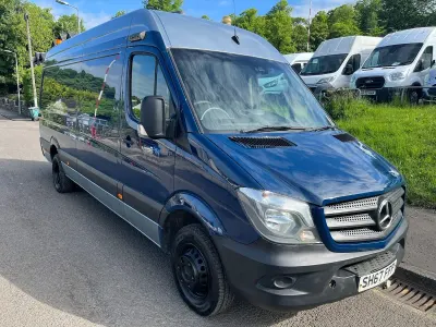 Used Mercedes Sprinter 163 HP (119 kW) 2018 Blue Van