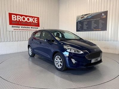 Used Ford Fiesta Zetec 85 HP (62 kW) 2018 Blue Hatchback
