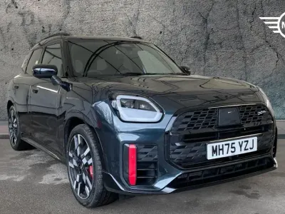 Używany Mini John Cooper Works Countryman 296 KM (217 kW) 2026 Szary SUV