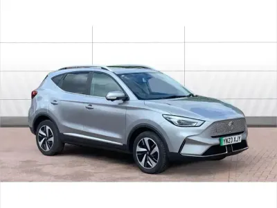 Używany MG ZS Trophy Connect 114 kW (156 KM) 2023 Srebrny SUV