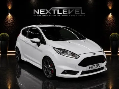 Używany Ford Fiesta ST 2017 Biały Hatchback
