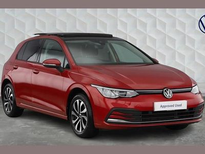 Used VW Golf VIII Active 147 HP (108 kW) 2022 Red Hatchback
