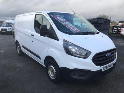 Used Ford Transit Custom 105 HP (77 kW) 2018 White Van