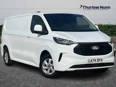 Used Ford Transit Custom Limited 150 HP (110 kW) 2025 White Van