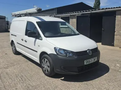 Used VW Caddy Startline 102 HP (75 kW) 2013 White MPV