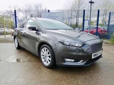 Used Ford Focus Titanium 120 HP (88 kW) 2016 Grey Hatchback
