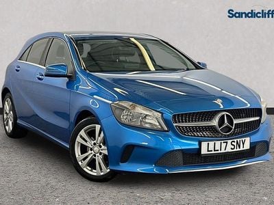 Used Mercedes A190 136 HP (100 kW) 2017 Blue Hatchback