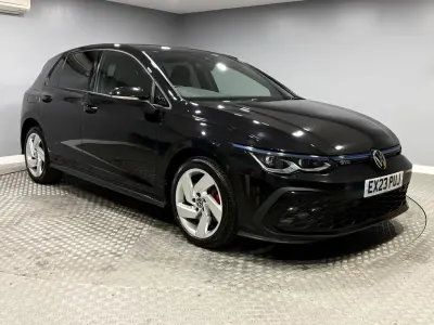 Usado VW Golf VIII GTE 2023 Preto Citadino