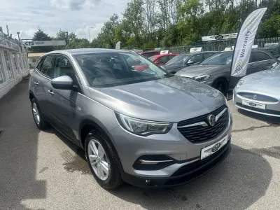 Used Vauxhall Grandland X S 130 HP (95 kW) 2018 Grey SUV