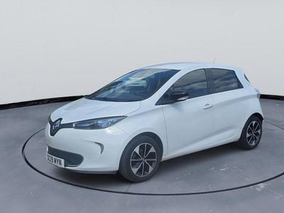 Used Renault Zoe Dynamique 80 kW (109 HP) 2019 White Hatchback