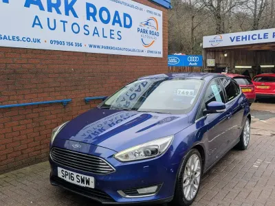 Usado Ford Focus Titanium X 2016 Azul Utilitario