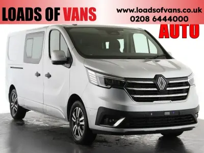 Nowe Renault Trafic 2026 Szary