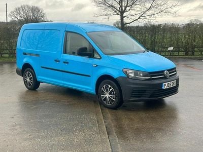Used VW Caddy Maxi Startline 102 HP (75 kW) 2015 Blue MPV