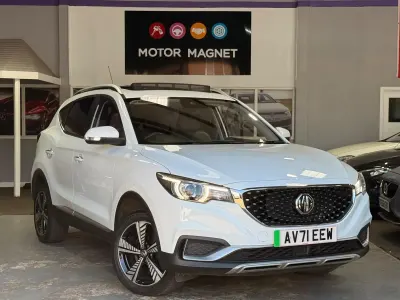 Usado MG ZS Exclusive 105 kW (143 CV) 2021 Blanco SUV