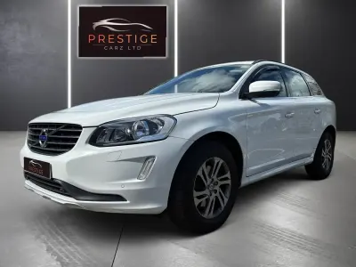 Begagnad Volvo XC60 SE 2014 Vit SUV