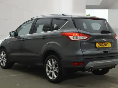 Used Ford Kuga Titanium 180 HP (132 kW) 2016 Grey SUV