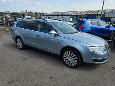 Usado VW Passat Highline 2009 Azul Carrinha