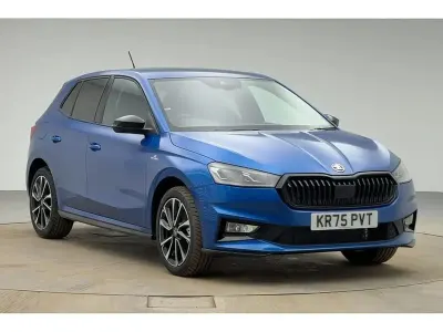 Ny Skoda Fabia Monte Carlo 85 HK (62 kW) 2026 Blå Halvkombi