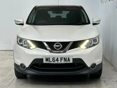 Used Nissan Qashqai Acenta Premium 115 HP (84 kW) 2014 White SUV