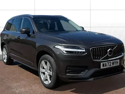 Used Volvo XC90 Core 250 HP (183 kW) 2025 SUV