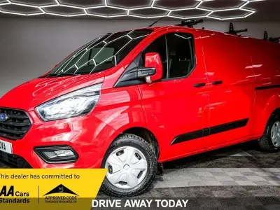 Używany Ford Transit Custom Trend 130 KM (95 kW) 2021 Czerwony Van