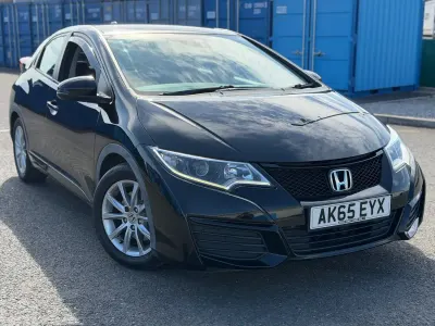 Used Honda Civic S 120 HP (88 kW) 2015 Black Hatchback
