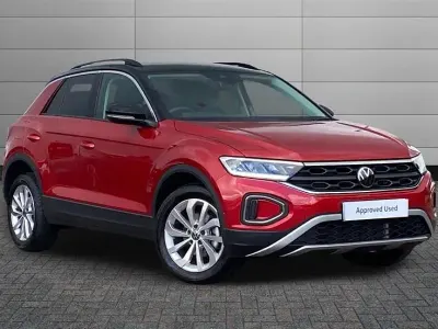 Używany VW T-Roc Match 115 KM (84 kW) 2025 Czarny SUV