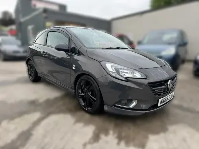 Używany Vauxhall Corsa Edition 2015 Szary Hatchback