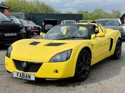 Used Vauxhall VX220 196 HP (144 kW) 2004 Yellow Cabriolet