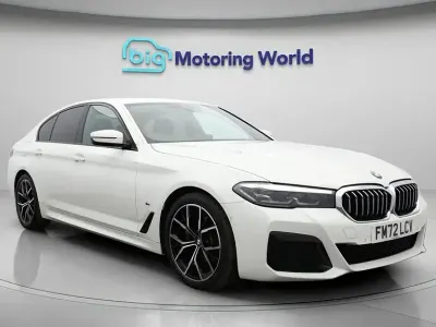 Usado BMW 520 M Sport 190 CV (139 kW) 2022 Blanco Berlina