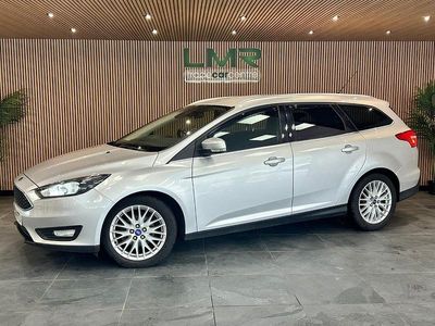 Silver Used 2014 Ford Focus Zetec Estate | £3,680 (Fair price)
