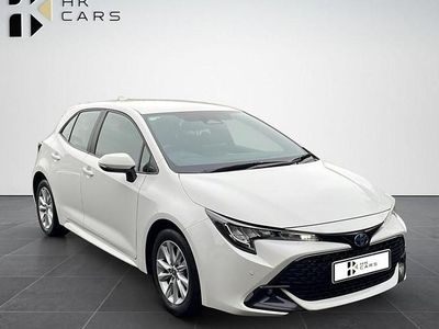 Used Toyota Corolla 140 HP (102 kW) 2023 White Hatchback