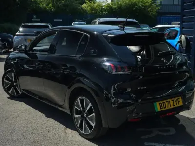 Used Peugeot e-208 GT 100 kW (136 HP) 2021 Black Hatchback