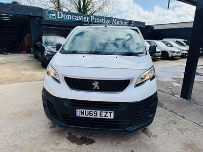 Used Peugeot Expert 2019 White Van