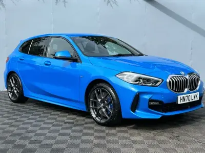 Used BMW 118 M Sport 138 HP (101 kW) 2020 Blue Hatchback