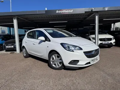 Used Vauxhall Corsa Design Edition 2015 White Hatchback