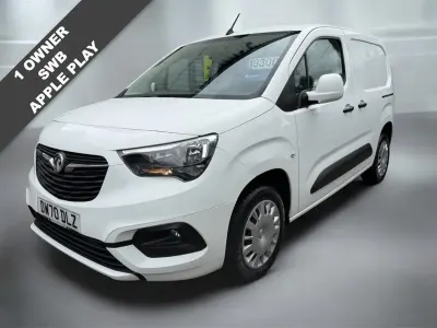 Used Vauxhall Combo Sportive 100 HP (73 kW) 2021 White MPV