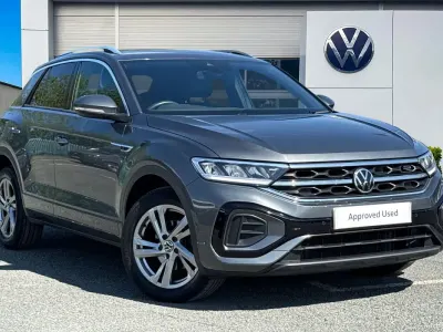 Usado VW T-Roc R-line 150 HP (110 kW) 2022 Cinzento SUV
