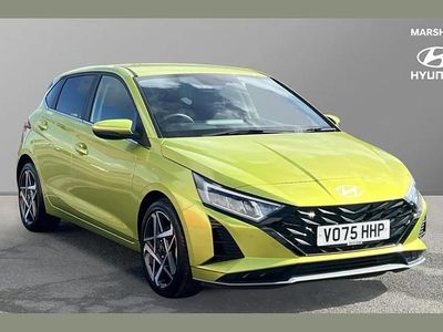Used Hyundai i20 Premium 100 HP (73 kW) 2025 Green Hatchback