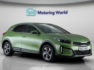 Usado Kia XCeed 139 HP (102 kW) 2023 Verde SUV