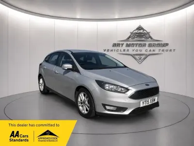 Used Ford Focus Zetec 2015 Silver Hatchback